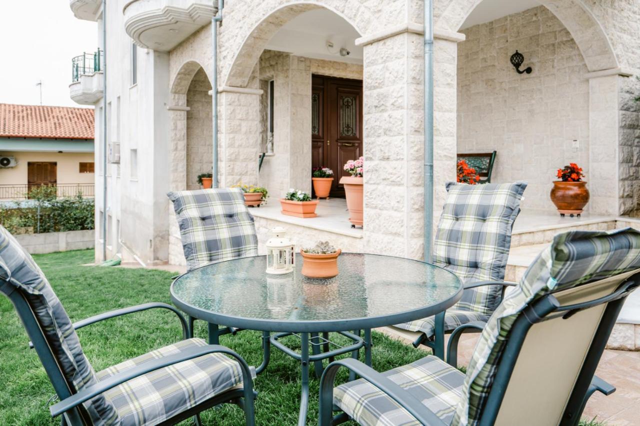 Veria Panorama Luxury Suite With Garden. ภายนอก รูปภาพ